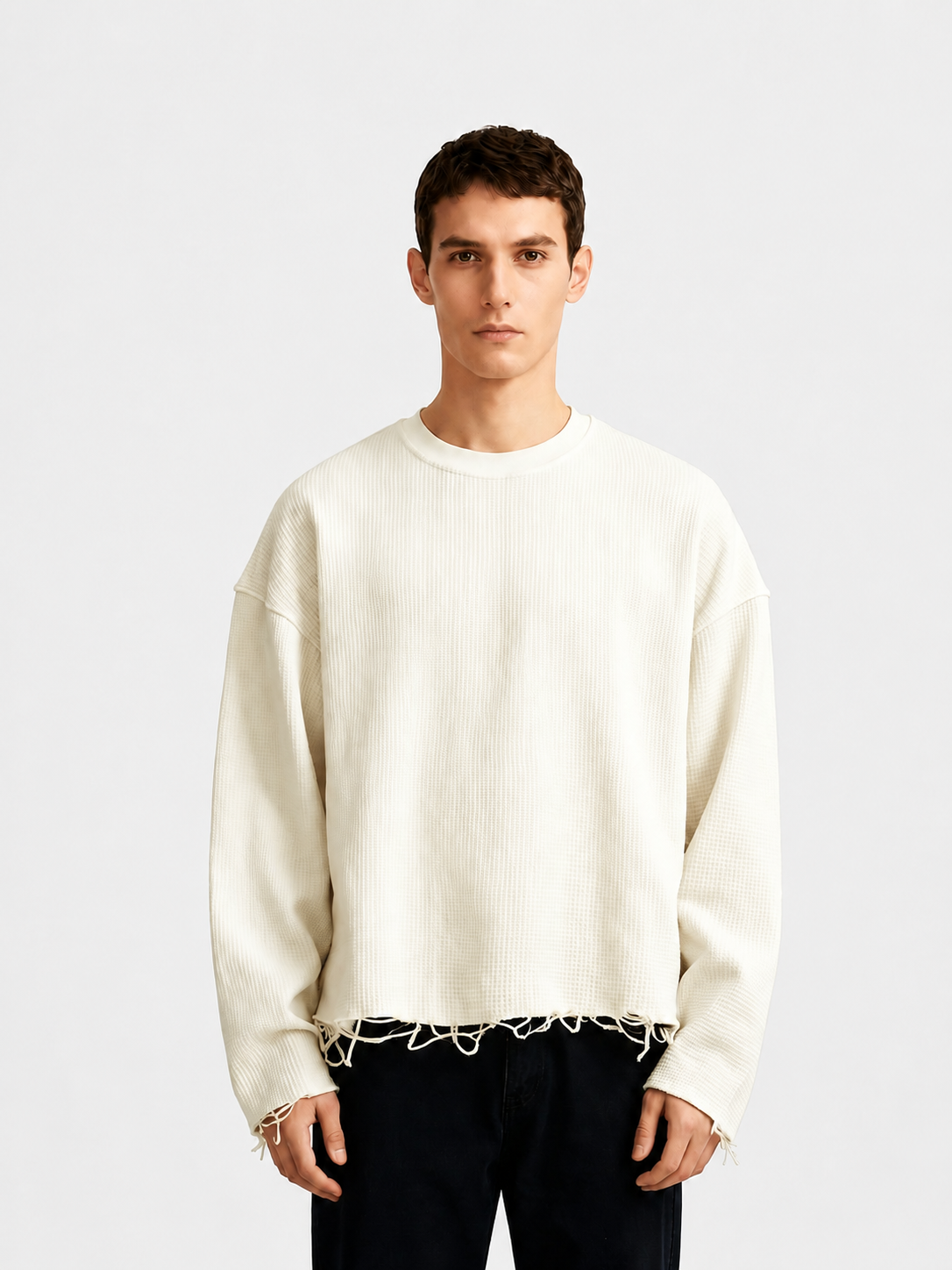 Oversized-Langarmshirt aus Waffelstrick mit Rundhalsausschnitt und ausgefranstem Saum